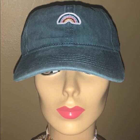Rainbow cap  - Picture 1 of 4